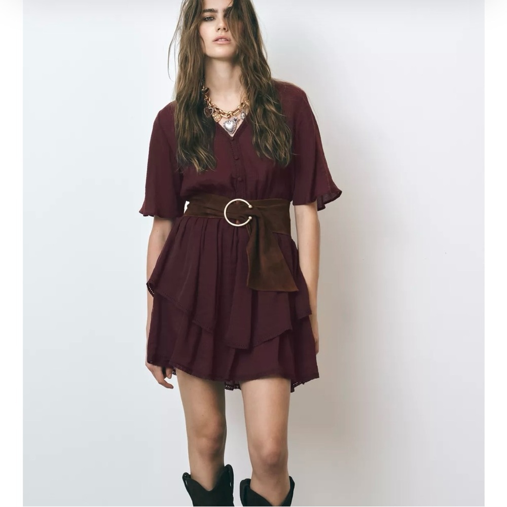 Burgundy Lace Trim Mini Dress. Elastic waist